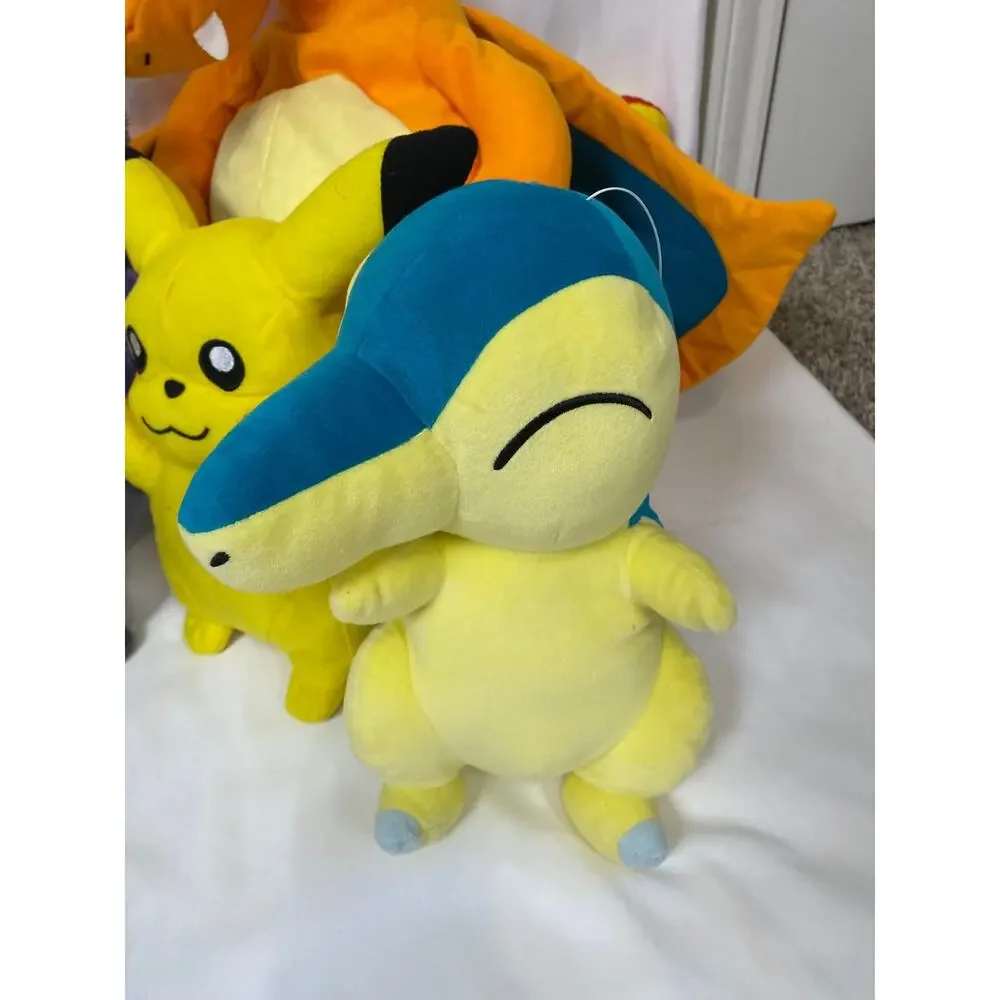 Pokémon Plushie Lot of 9 Bandai, Pokemon, Pikachu, Psyduck, etc